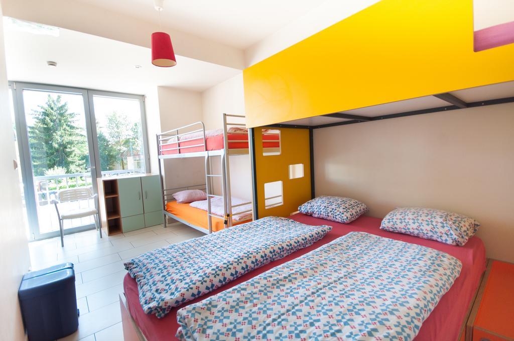 Simbol Rooms With Free Private Parking Ljubljana Bilik gambar
