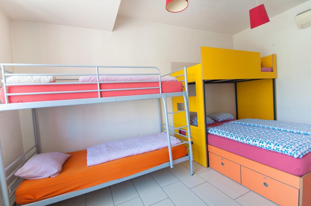 Simbol Rooms With Free Private Parking Ljubljana Bilik gambar