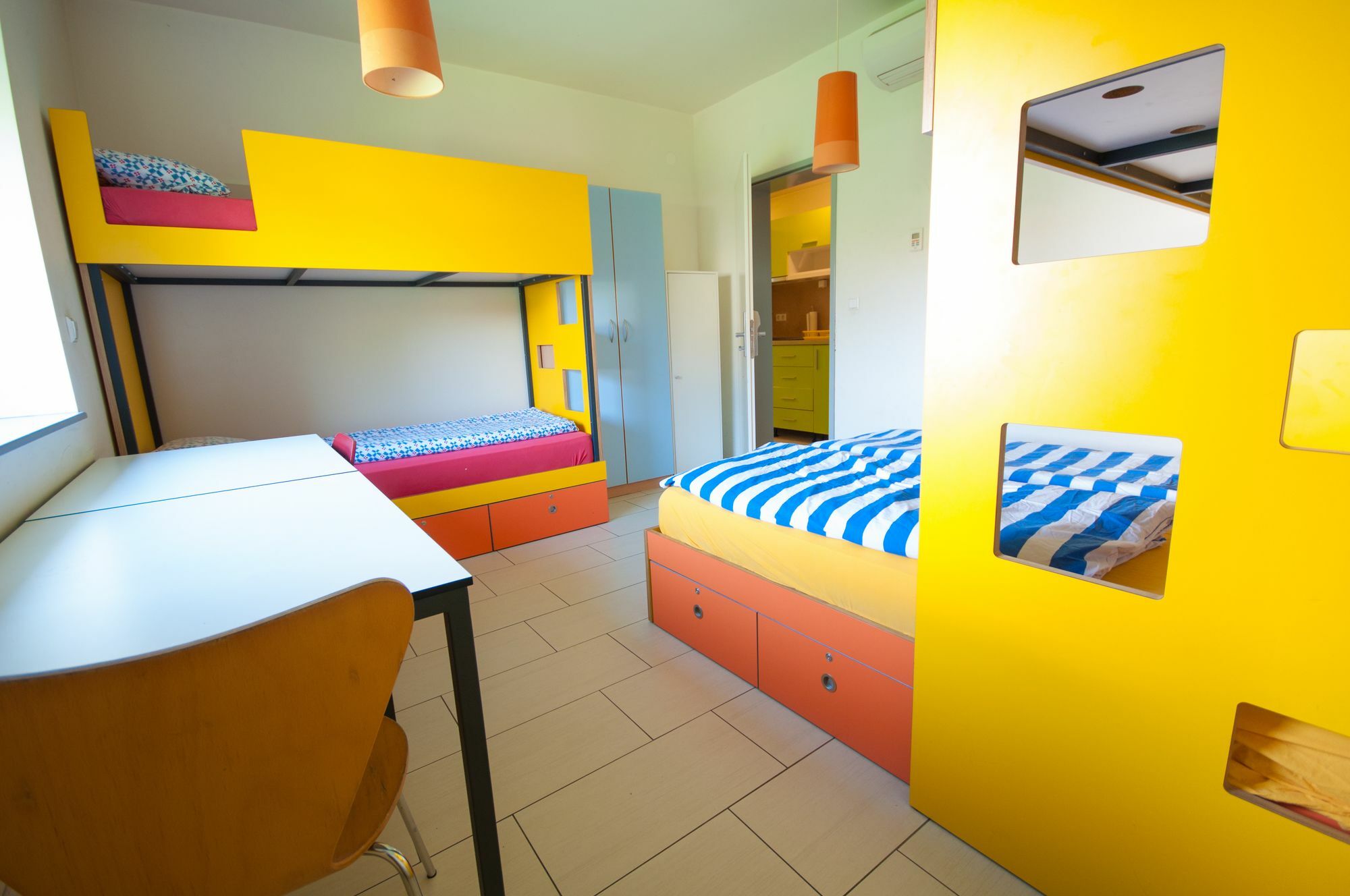 Simbol Rooms With Free Private Parking Ljubljana Luaran gambar