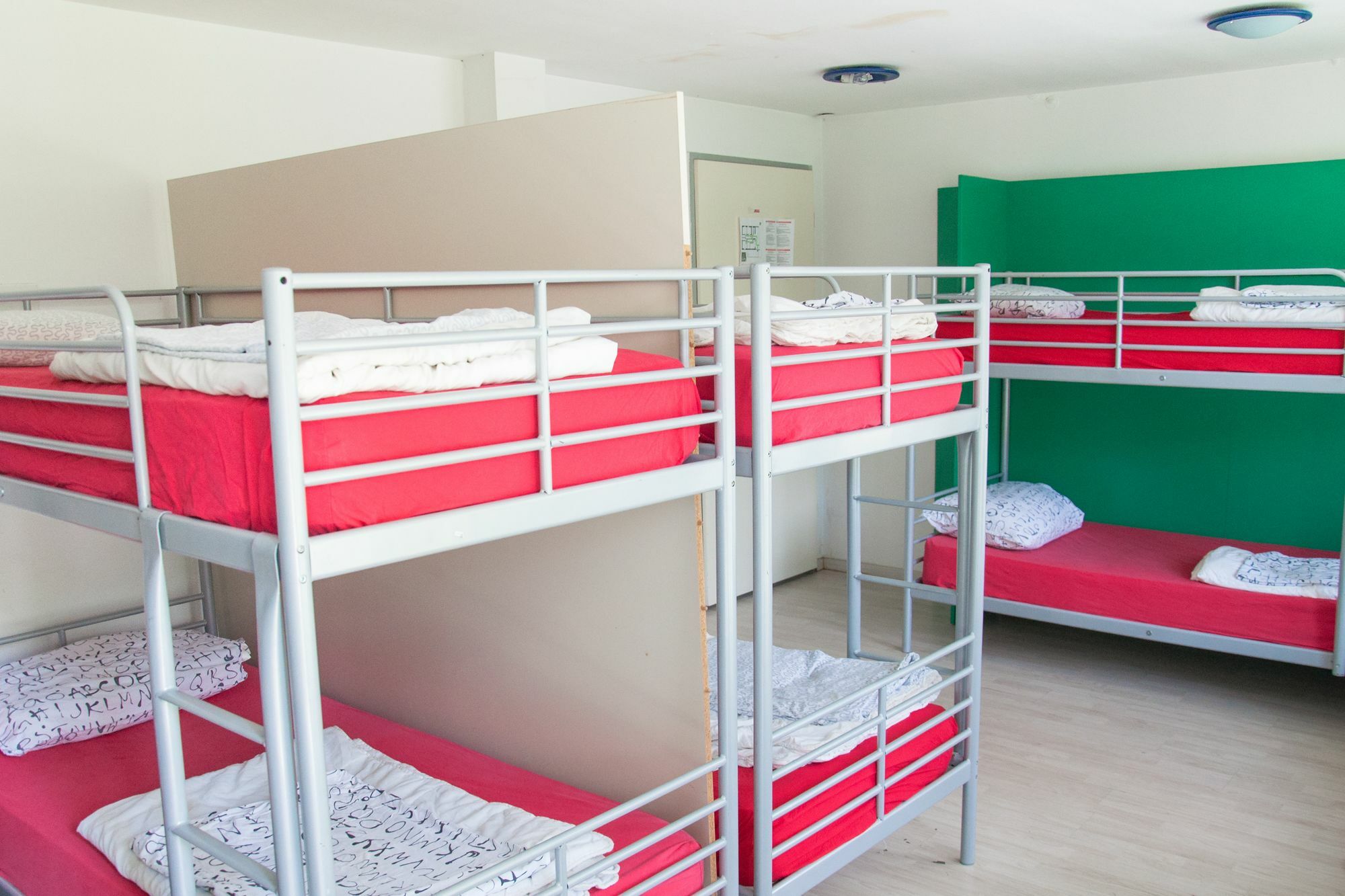 Simbol Rooms With Free Private Parking Ljubljana Luaran gambar